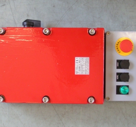 X103HM s přípojnicí X23SA0