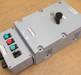 X103HM s přípojnicí X23SA0 - šedá barva