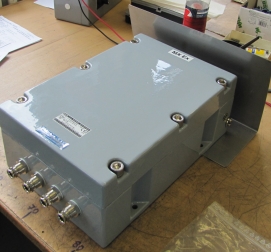 X103HM/d se stříškou